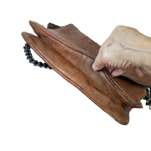 Maxon Purse Brown Leather Flap Chain Shoulder Strap Handbag Designer - Picture 4 of 16